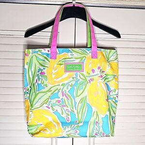 Tote by Lilly Pulitzer Multicolor Medium Size